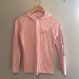 Vineyard Vines light weight hoodie